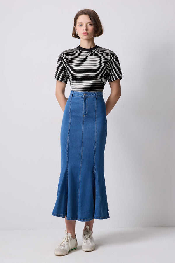 %100 PAMUKLU ÇİZGİLİ KISA KOLLU T-SHIRT