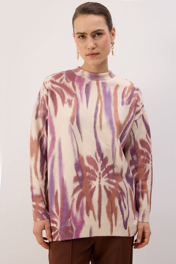 ABSTRACT DESENLİ TRİKO KAZAK